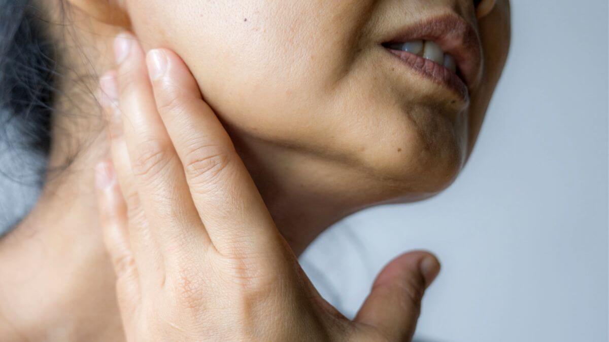Get Rid Of Jaw Pain On One Side