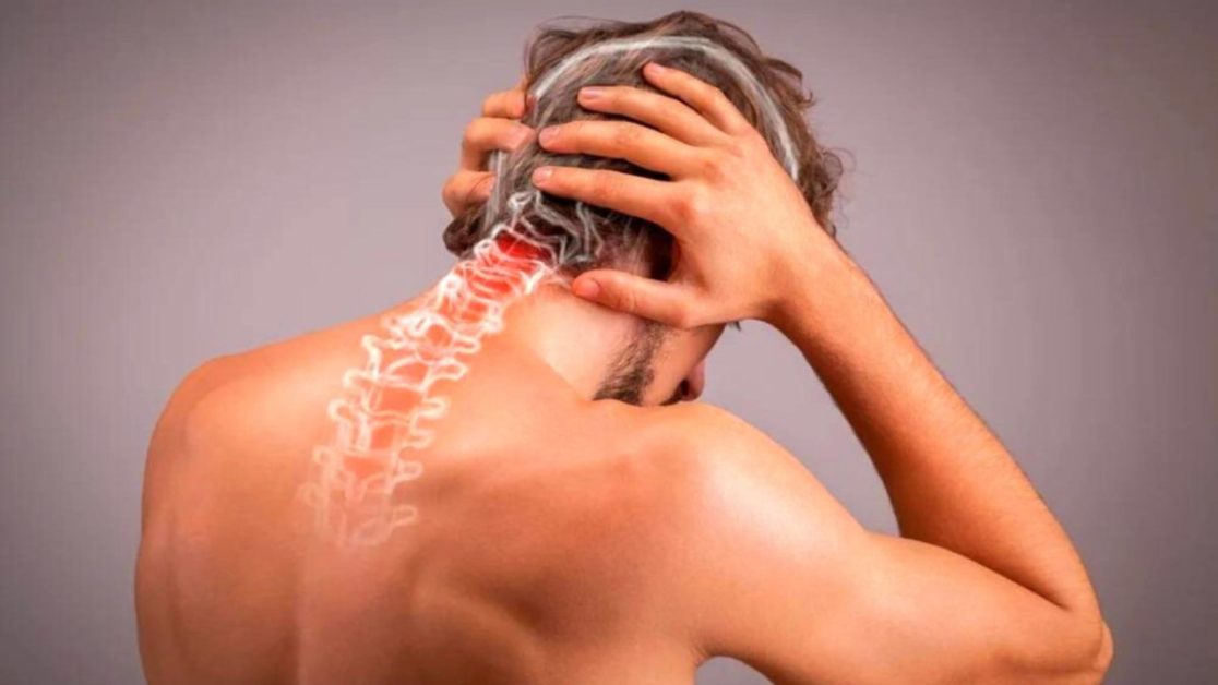 How To Deal With Chronic Neck Pain 5  Effective Ways!